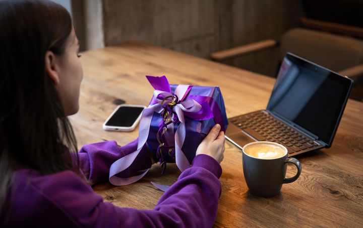 The Ultimate Guide to Online Giveaways: How to Maximize Your Chances